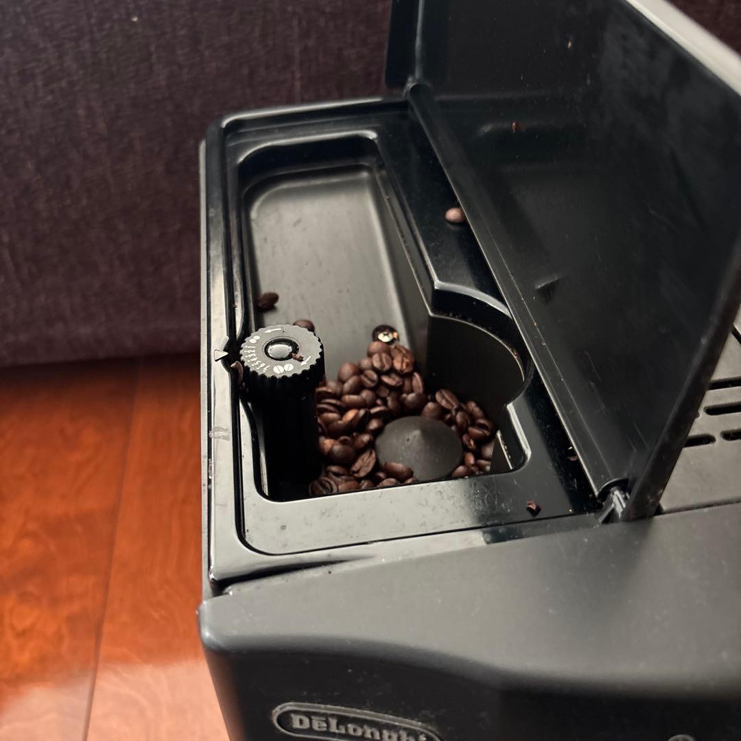 DeLonghi EAM1000BJA エスプレッソマシン