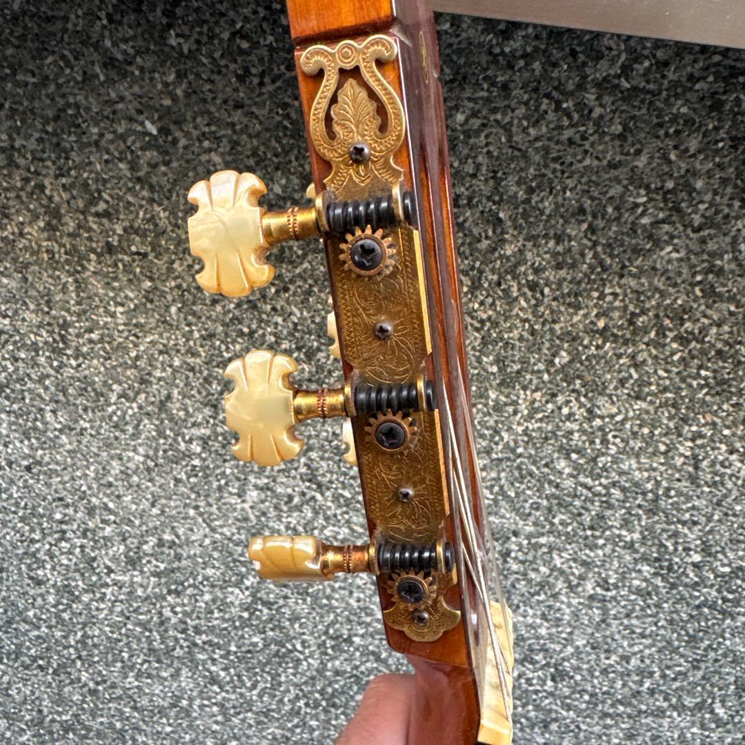 YAMAHA C-300 トップ単板 クラシックギター ガットギター ヤマハ