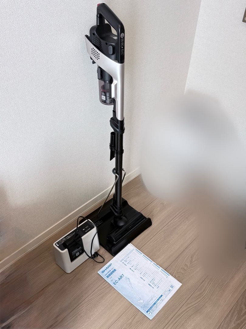 シャープ コードレス掃除機 EC-AR7
