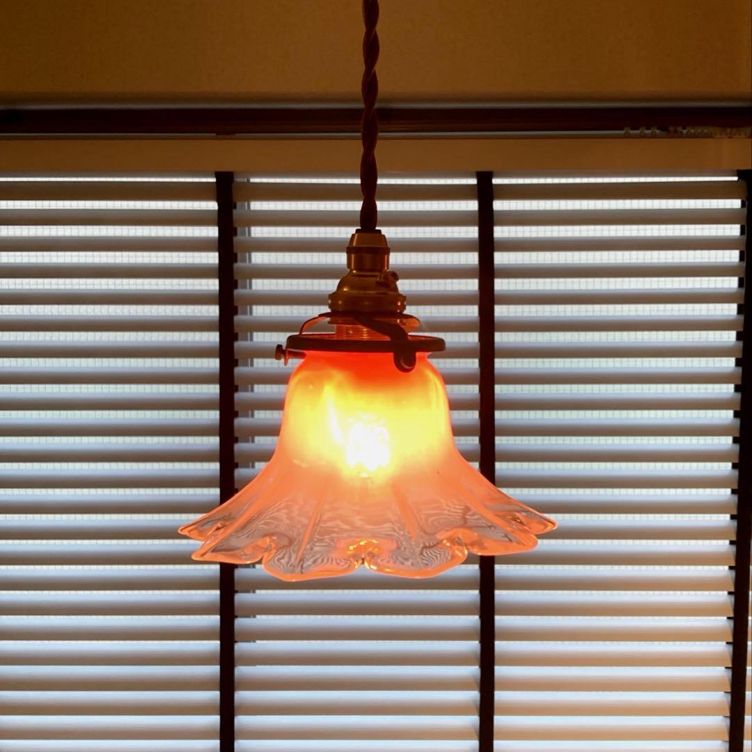 ランプシェード　オパールセント　アンティーク　フランス　フラワー