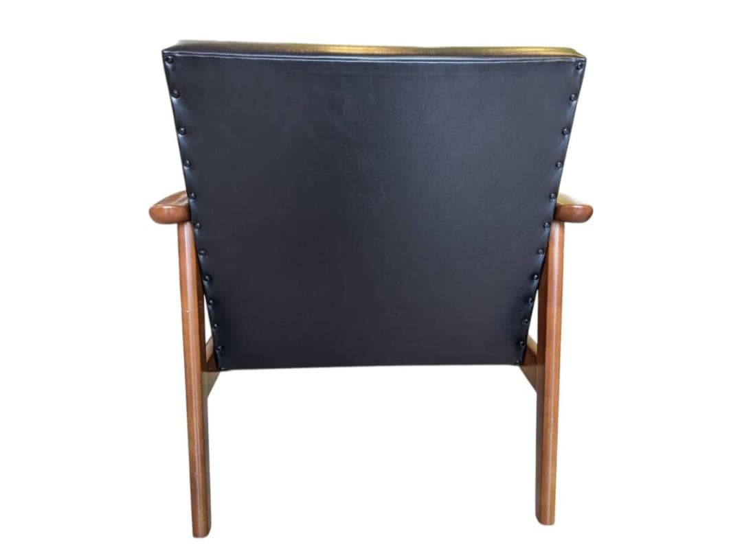 カリモク60　Kチェア1シーター W36140 スタンダードブラック　①