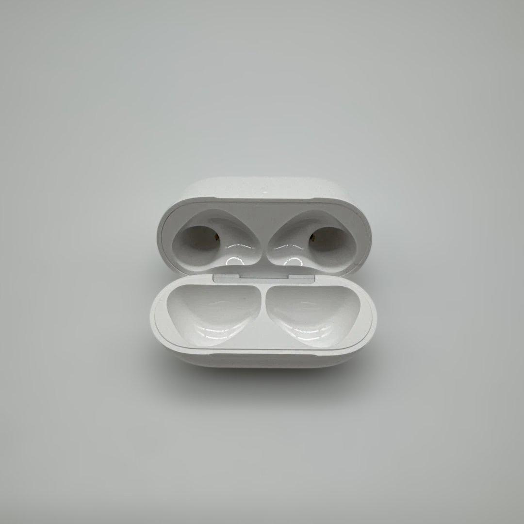 イヤホン AirPods 4 (ANC)