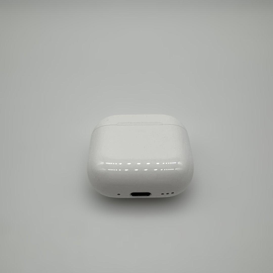 イヤホン AirPods 4 (ANC)