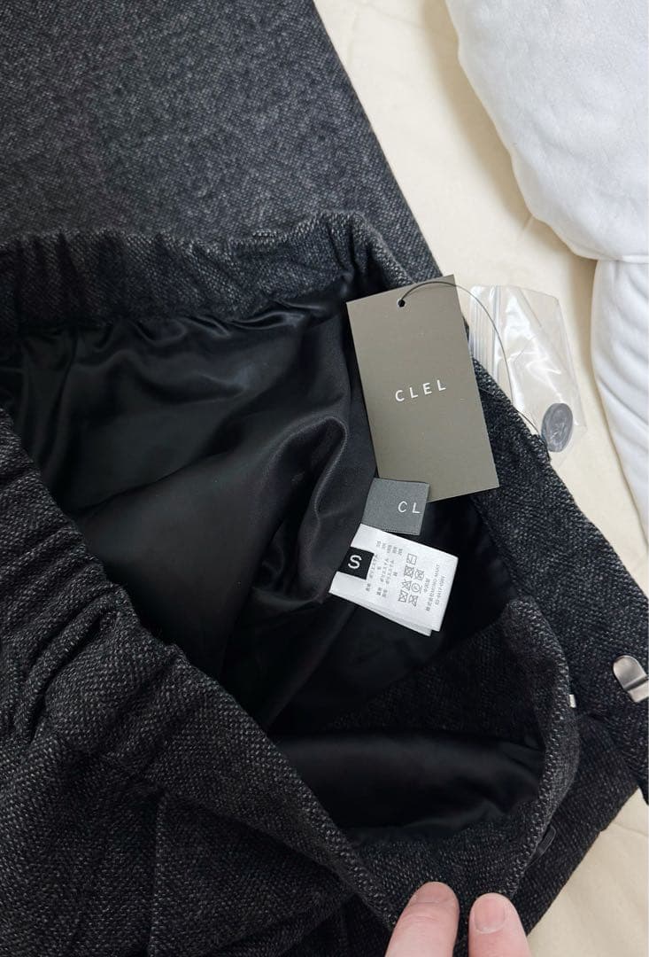 CLEL ウールブレンド ヘリンボーンツイード3Dパンツ Sサイズ　BK