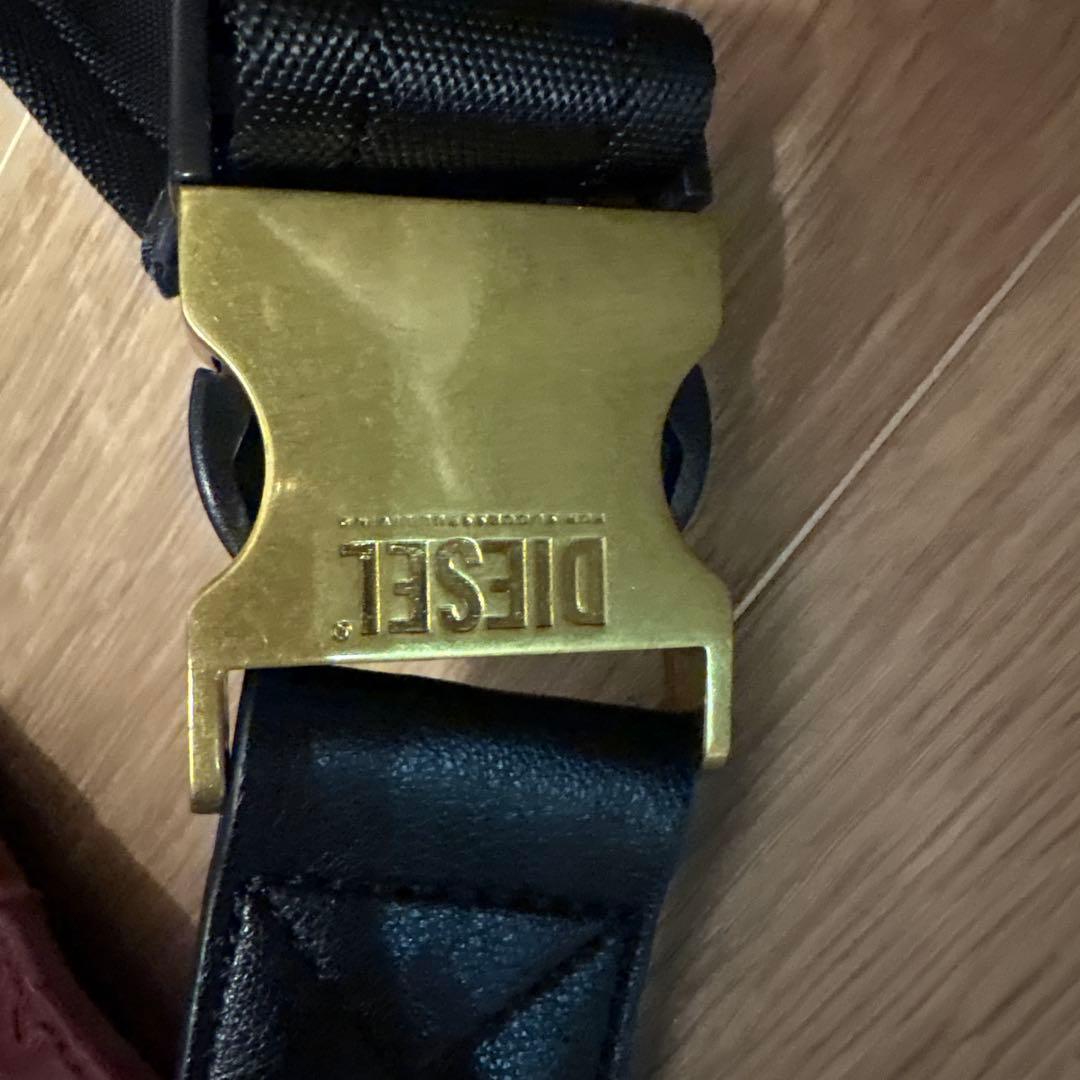 DIESEL バーガンディ ショルダーバッグ