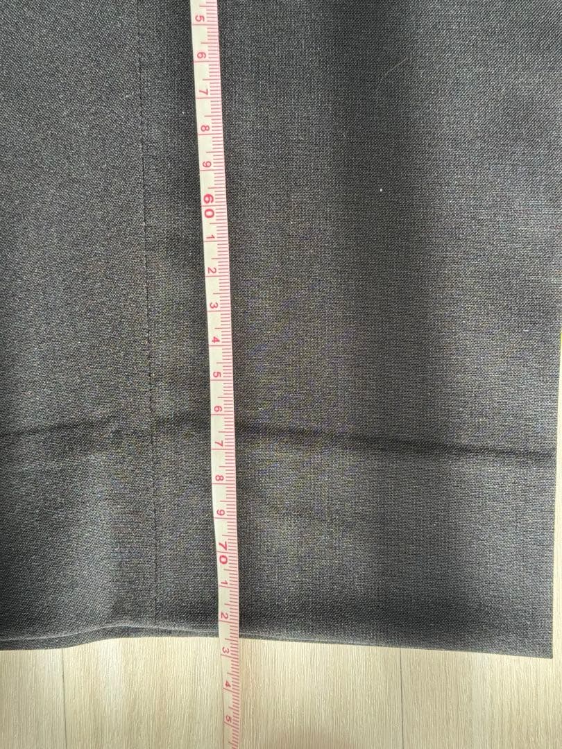 新品未使用　costumeinコストメイン　イタリア製　黒ブラック　ウール100