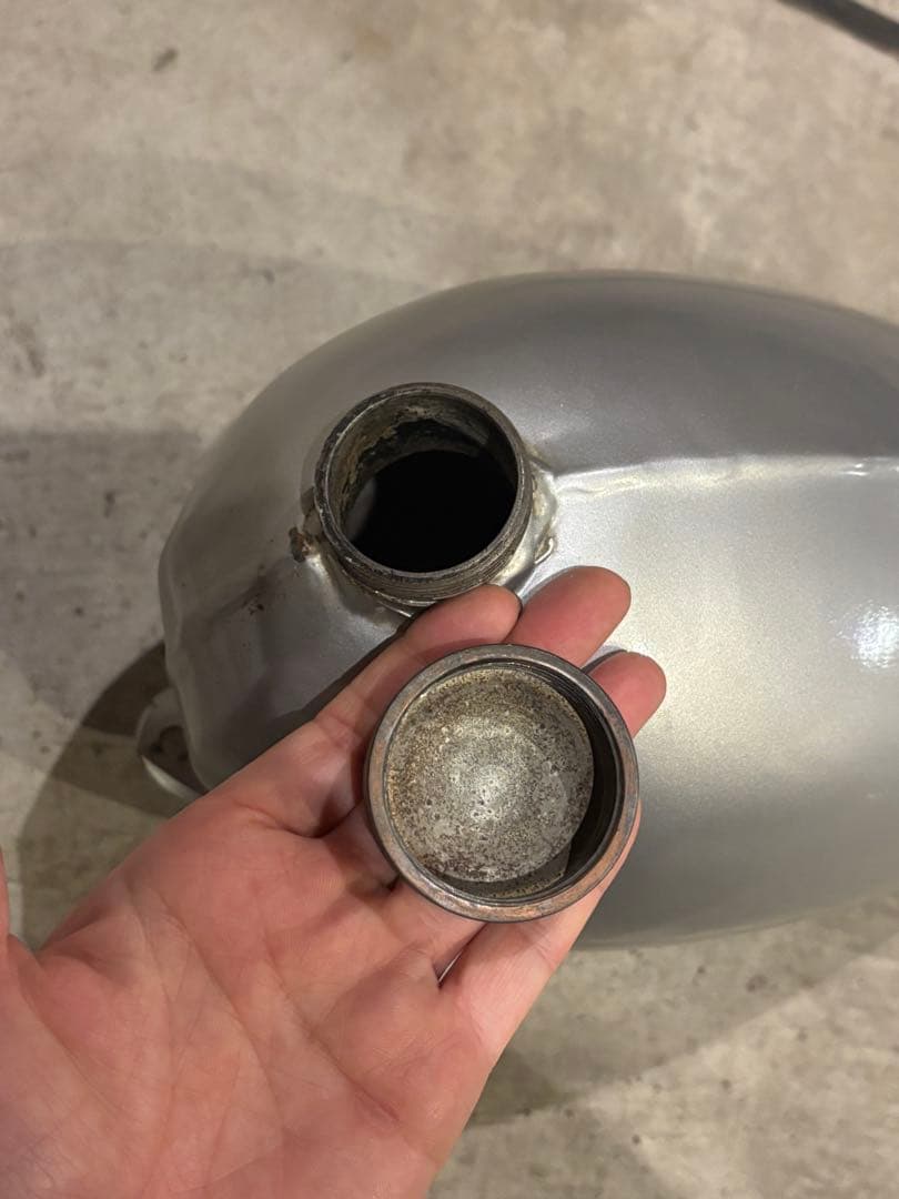 ぐっち♡美品♡バイク用タンク♡コヨーテタンクの汎用