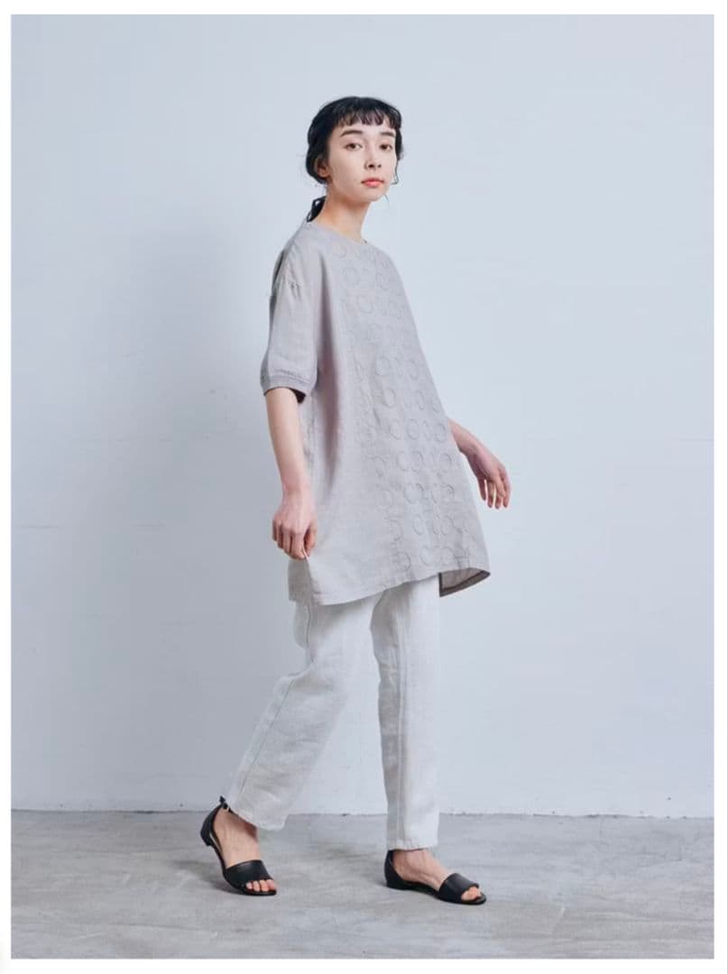 かおり　10月末迄掲載★中川政七商店 丸紋刺繍麻布Tシャツチュニック 薄墨