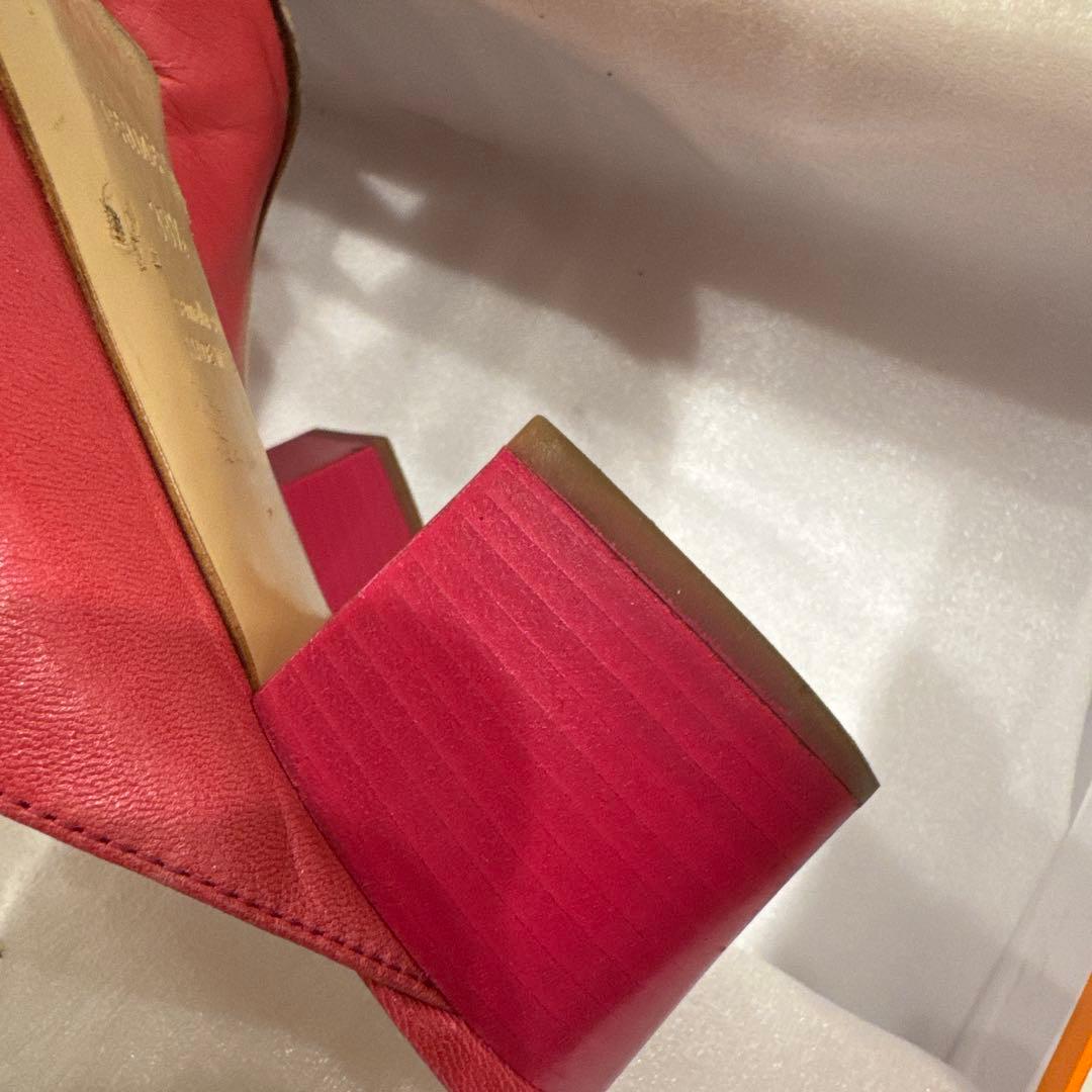 HERMES フリンジ付き赤ローファー