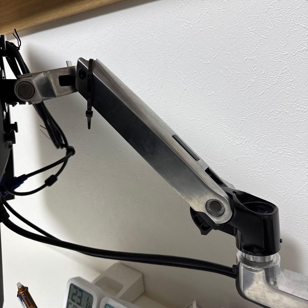 エルゴトロン　LX デスクマウントアーム 45-241-026