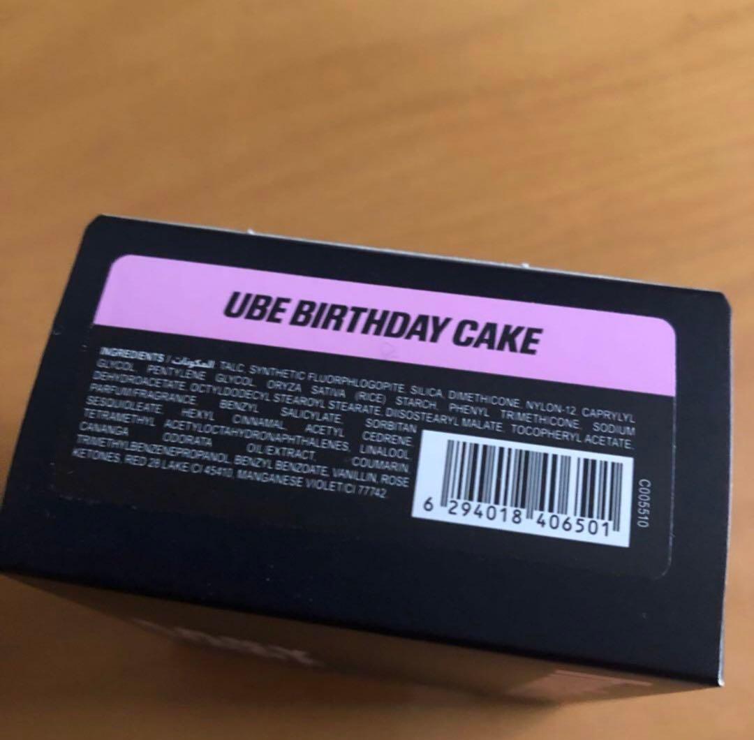 Huda Beautyフーダビューティー　セッティング パウダー