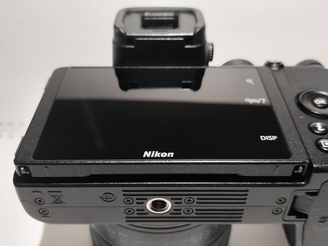 【最終値下げ】Nikon Z 50 ボディ 約7000ショット ミラーレス一