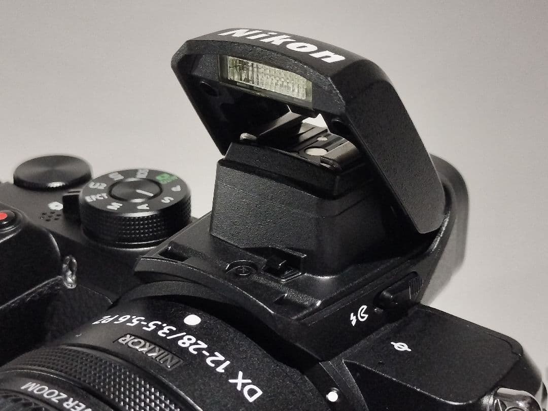 【最終値下げ】Nikon Z 50 ボディ 約7000ショット ミラーレス一