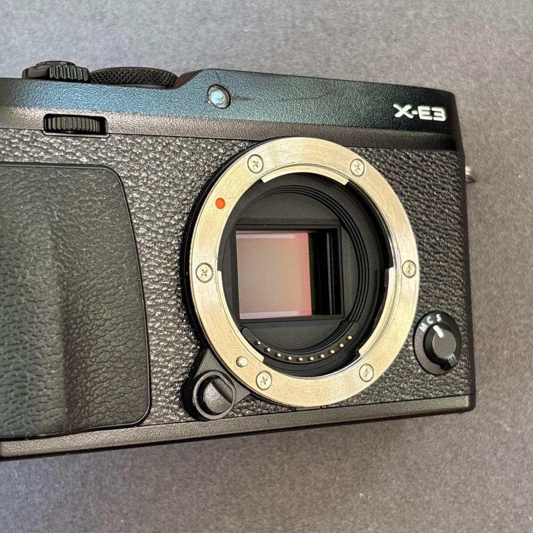 FUJIFILM XE3ボディ、XF18mmf2.0