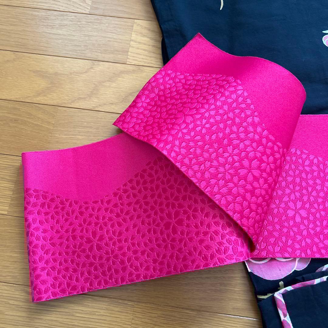 ツモリチサト浴衣、帯セット　バラ柄　着物　ブラック