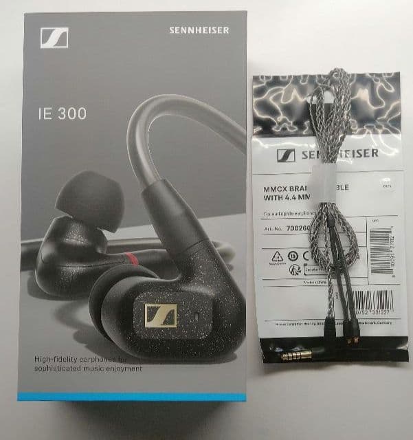 【極美品】ゼンハイザー イヤホン IE 300 4.4mmバランスケーブル付