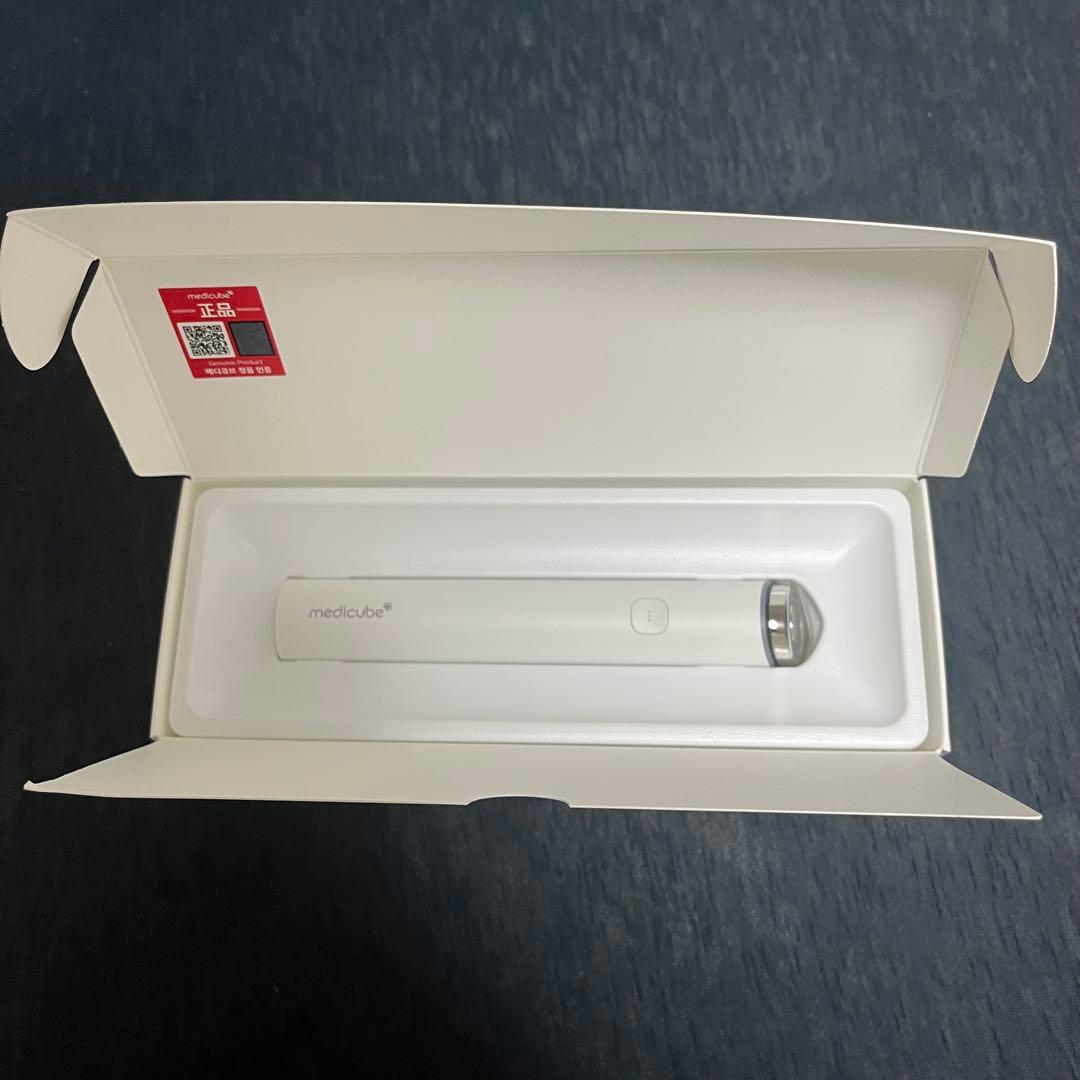 MEDICUBE AGE-R BOOSTER PRO MINI 他