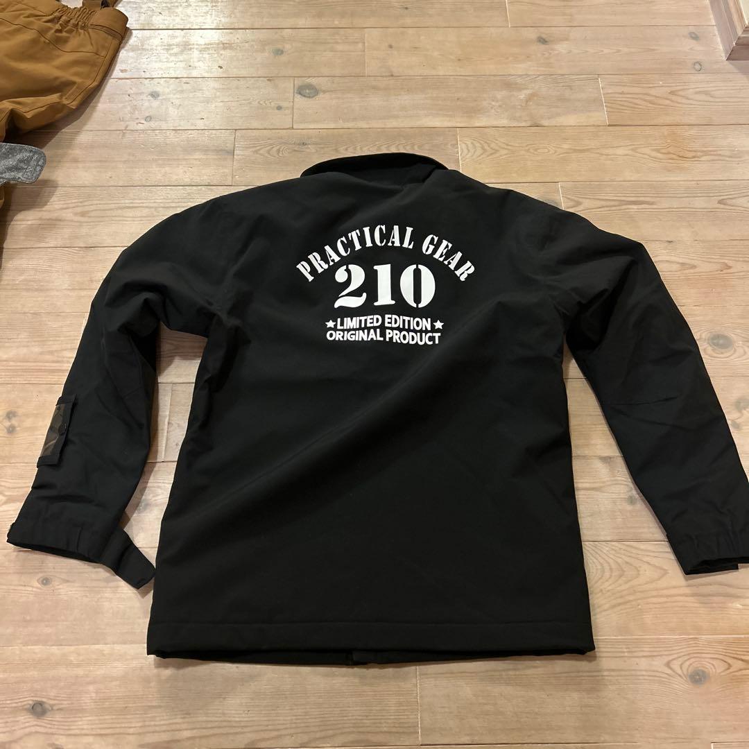 子ども用　スキーウェア　上下セット