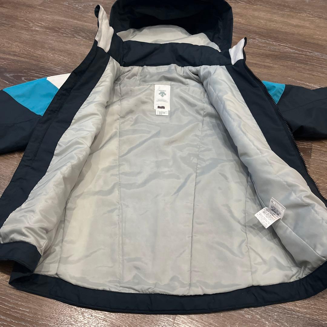 大幅値下げしました！ デサント　上下150 男の子　スキーウェア