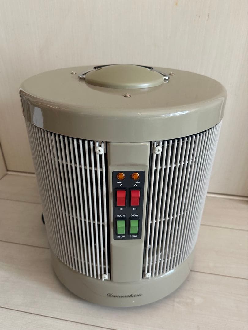 美品　談話室　1000型 ベージュ　2021年製