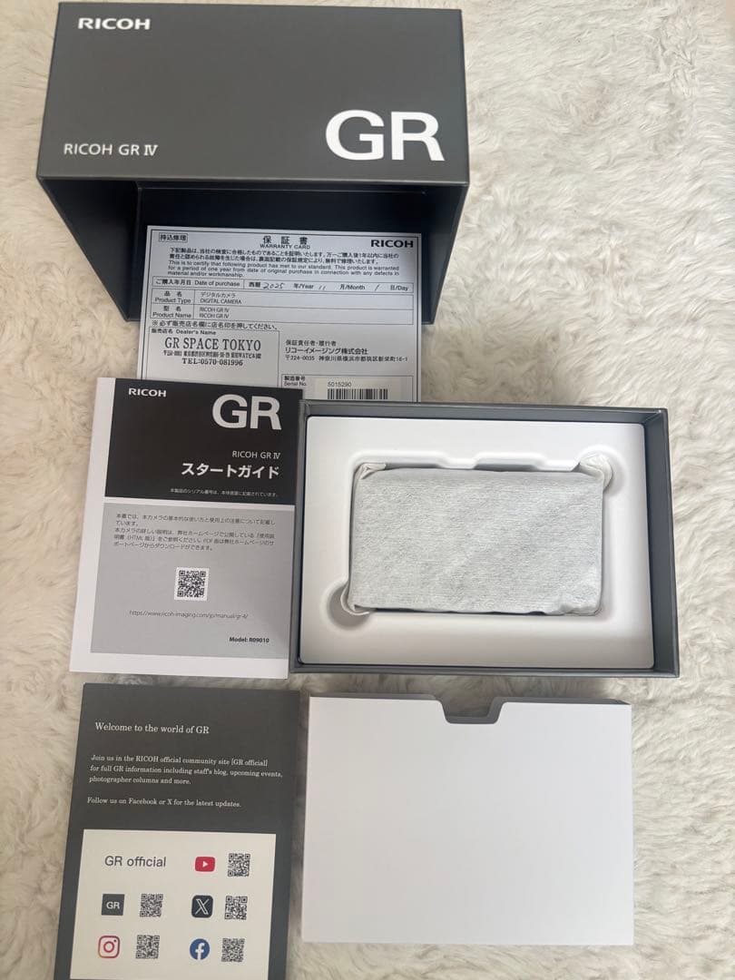 RICOH GR IV GR 新品未使用保証書付き GR SPACE TOKYO