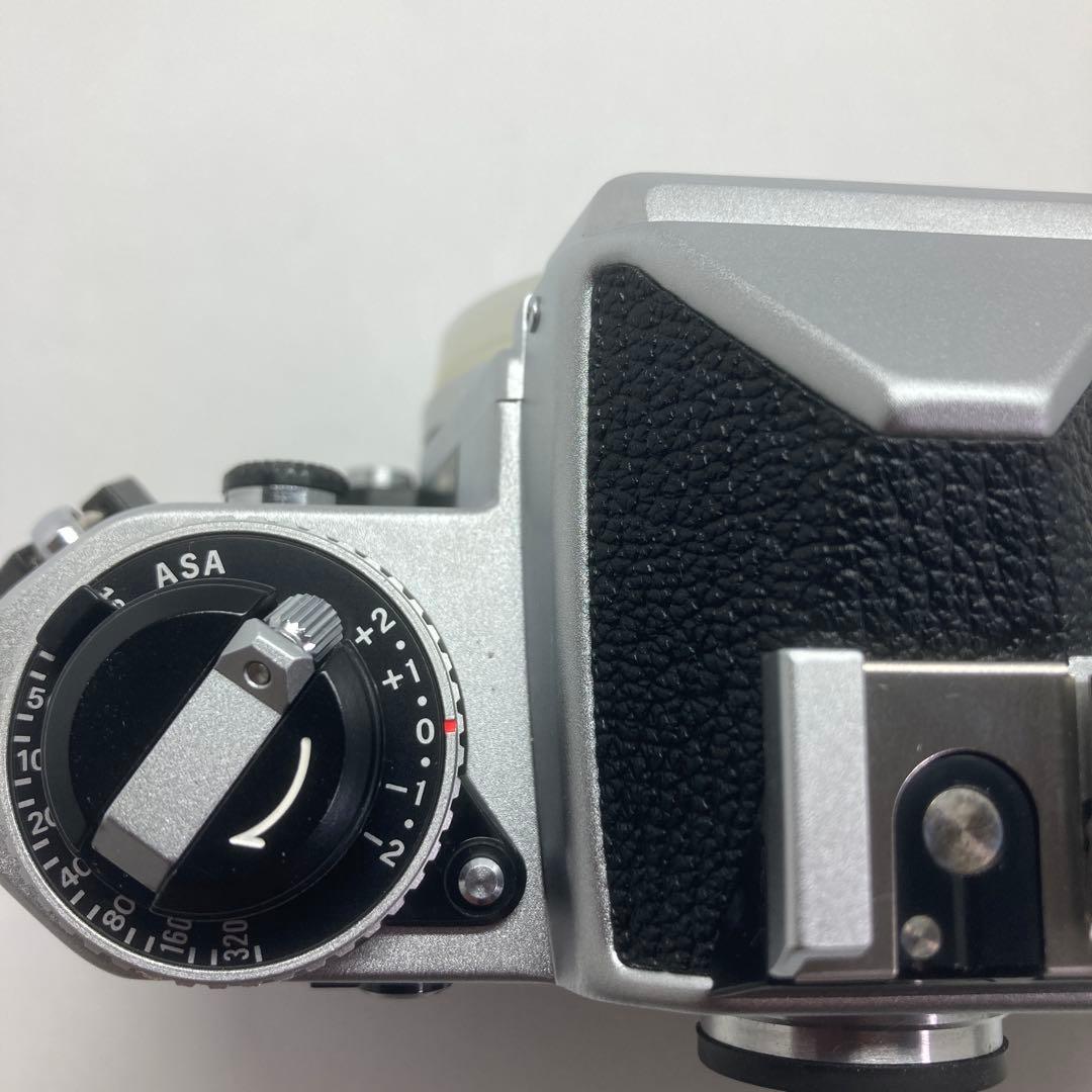 Nikon FE 極美品　元箱、説明書付き