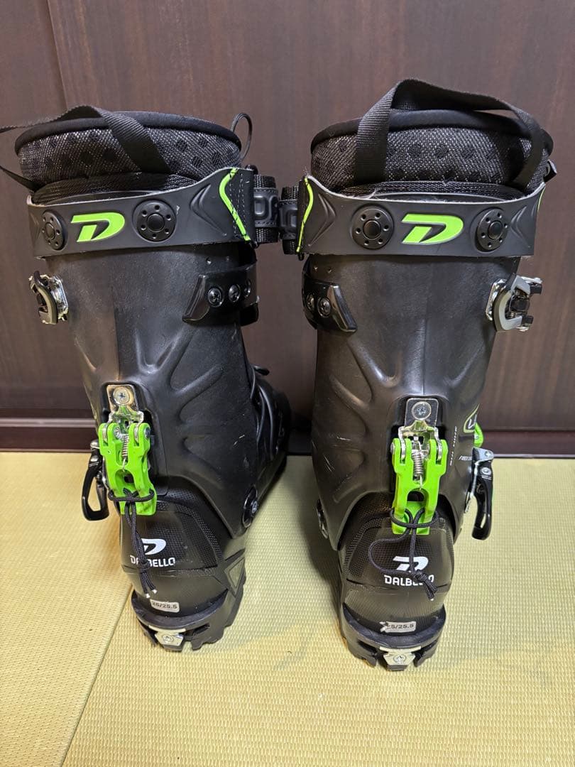 DALBELLO Lupo ダルベロ　25-25.5