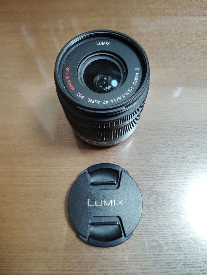 LUMIX ミラーレス一眼カメラ 本体と付属品