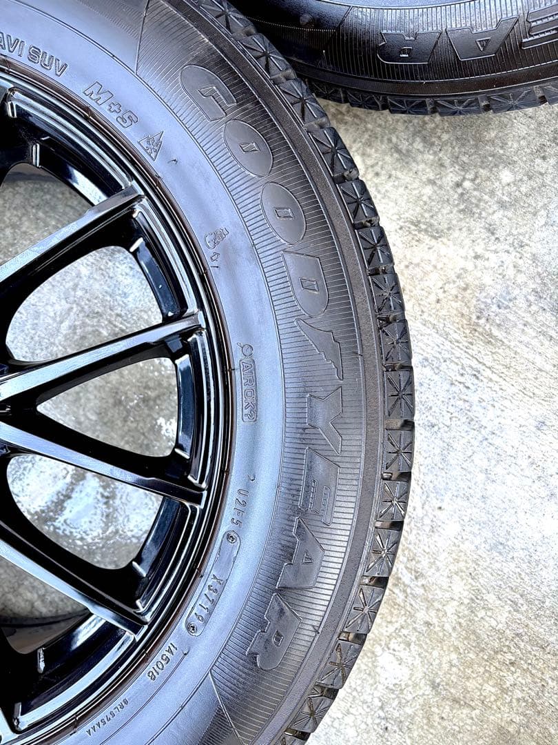 GOODYEAR17インチ スタッドレスタイヤホイールセット 225/65R17