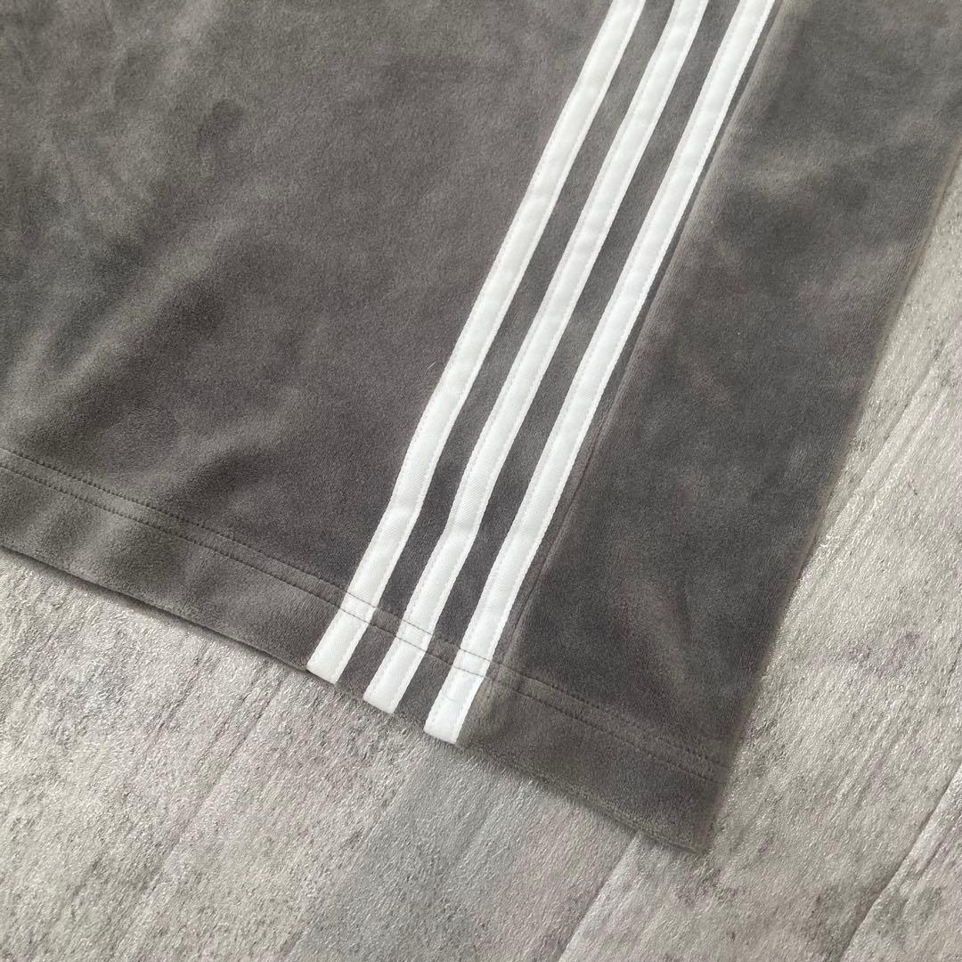 adidas ベルベット ルーズ　トラックパンツ　Mサイズ