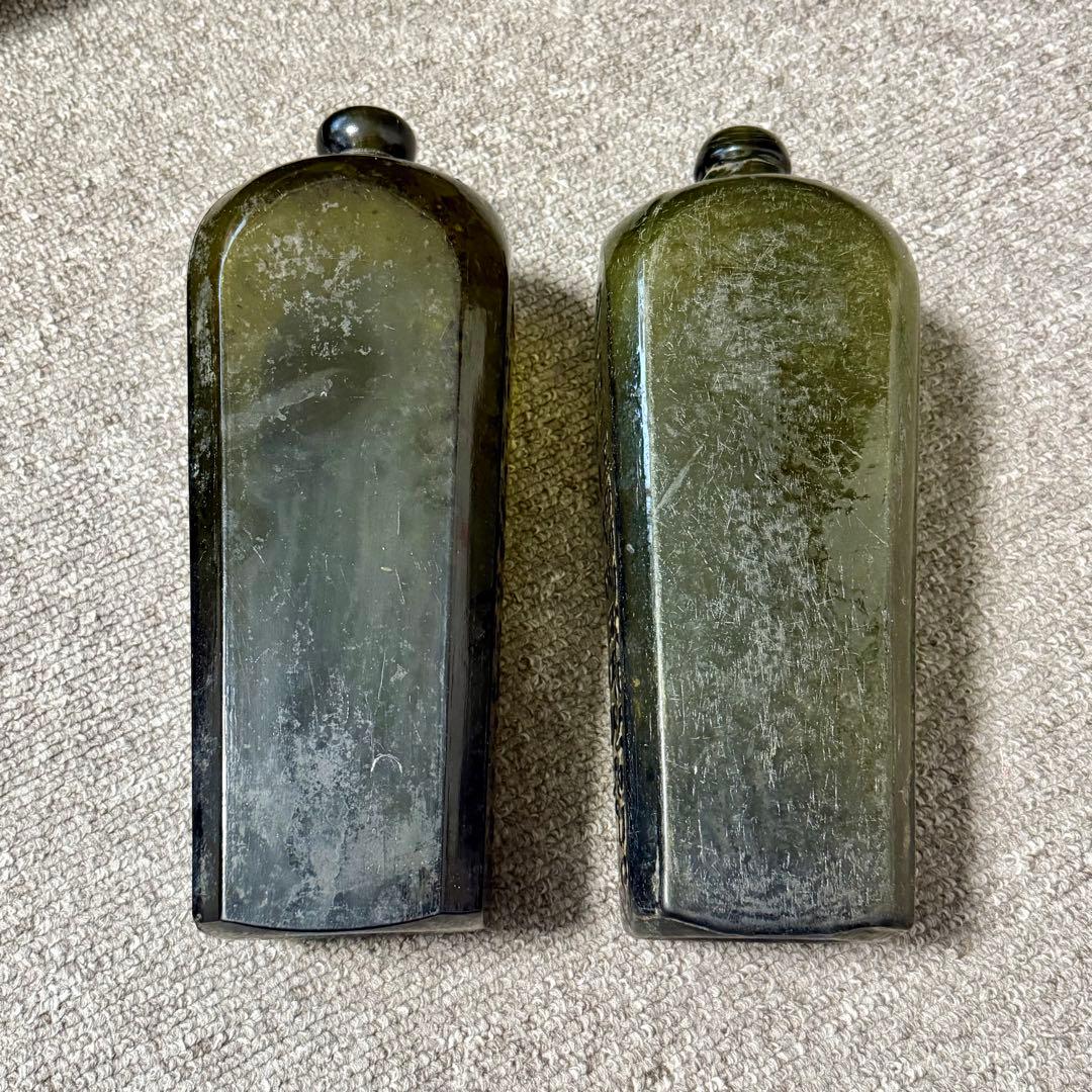 オランダ瓶　ジンボトル　骨董　古いガラス　ガラス瓶 角瓶　レトロ　ヴィンテージ