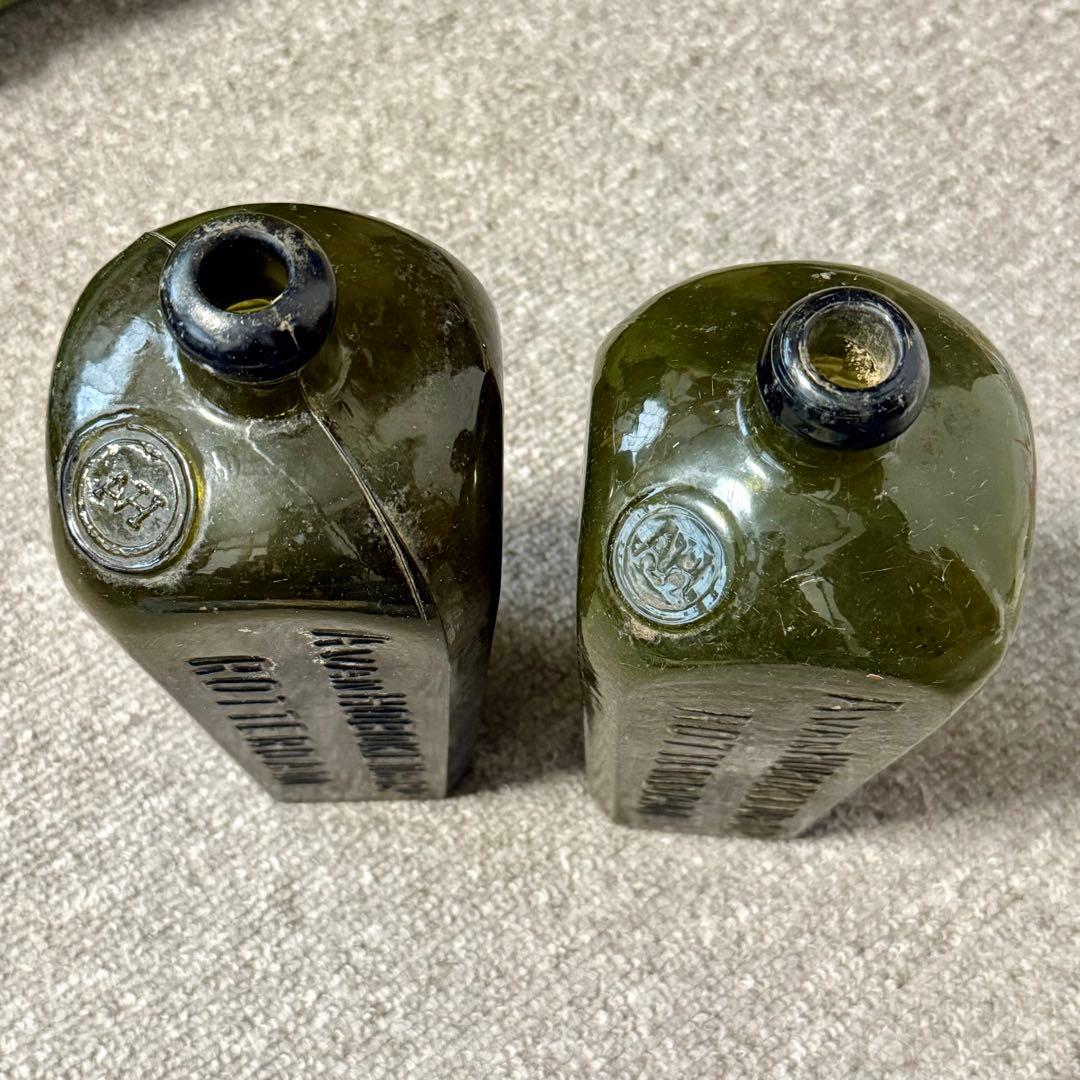 オランダ瓶　ジンボトル　骨董　古いガラス　ガラス瓶 角瓶　レトロ　ヴィンテージ