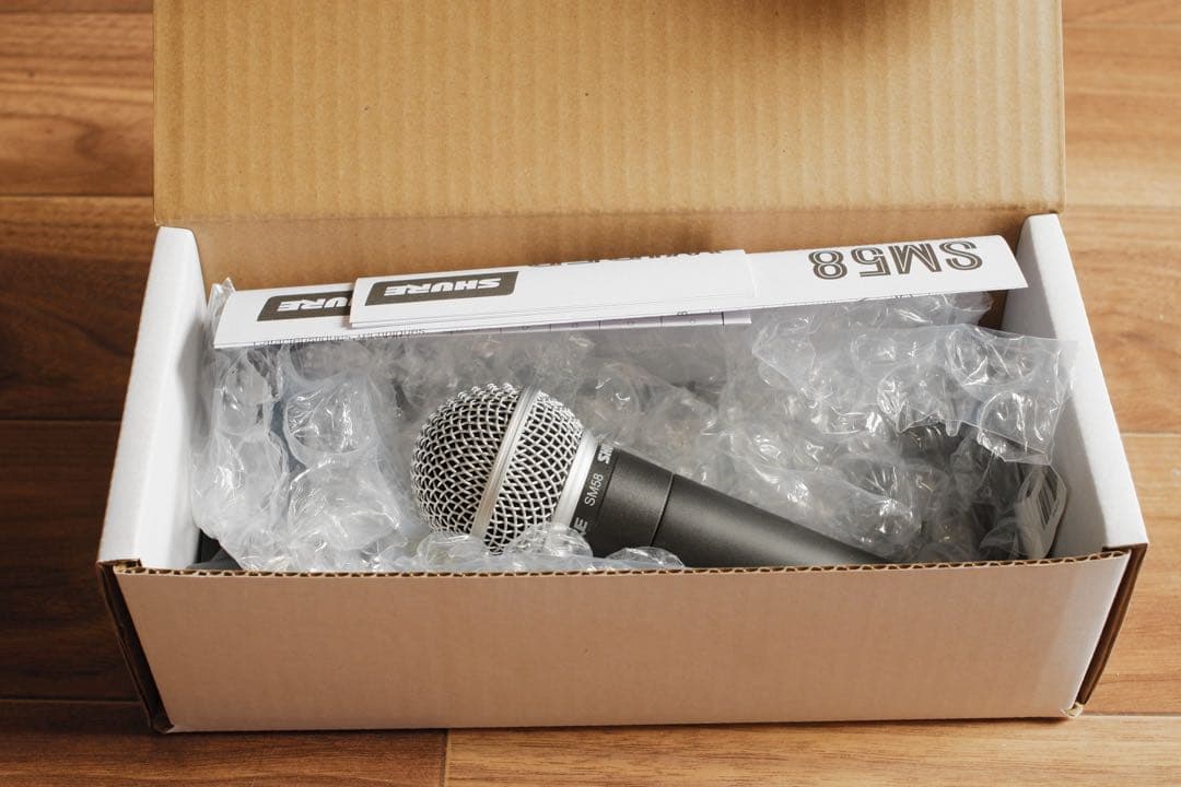 SHURE SM58 定番ダイナミックマイク / ボーカルマイク (美品)