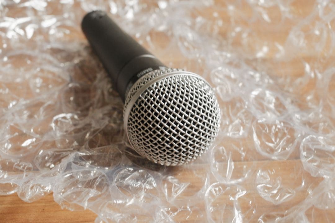 SHURE SM58 定番ダイナミックマイク / ボーカルマイク (美品)