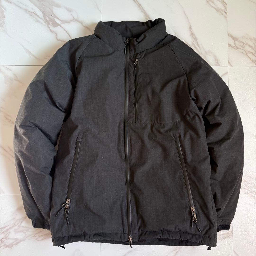 人気◆NANGA×ROCOCO 焚火 ダウンジャケット スタンドカラー グレー