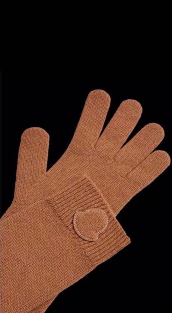 モンクレール　カシミア　手袋　グローブ　新品未使用　ギフトボックス