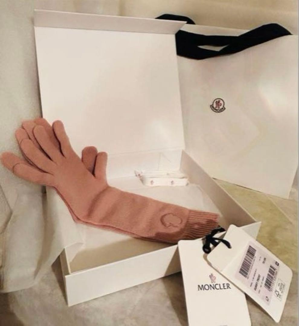 モンクレール　カシミア　手袋　グローブ　新品未使用　ギフトボックス