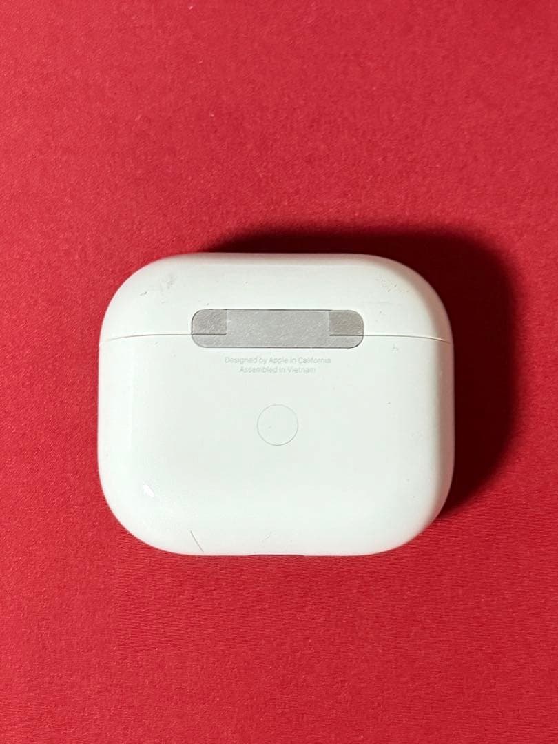 AirPods（第3世代）本体＋充電ケース