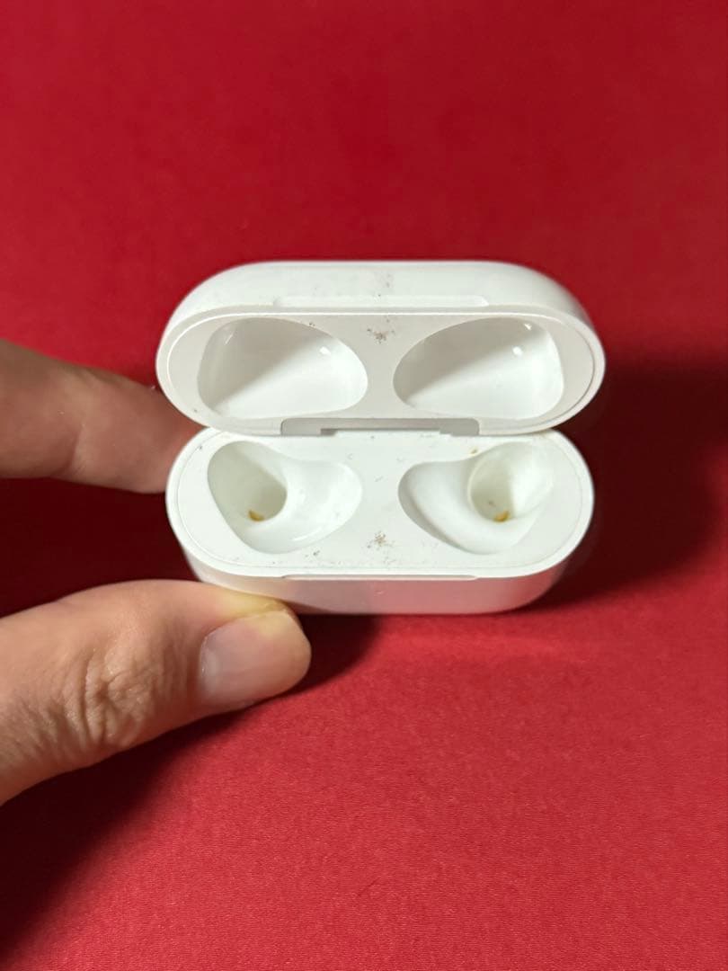 AirPods（第3世代）本体＋充電ケース