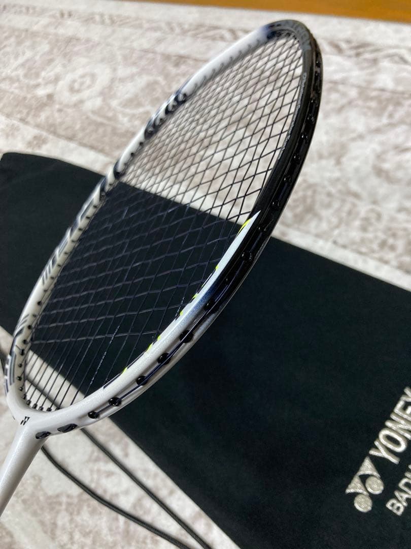 お値下げしました！ YONEX ASTROX 99 PRO バドミントンラケット