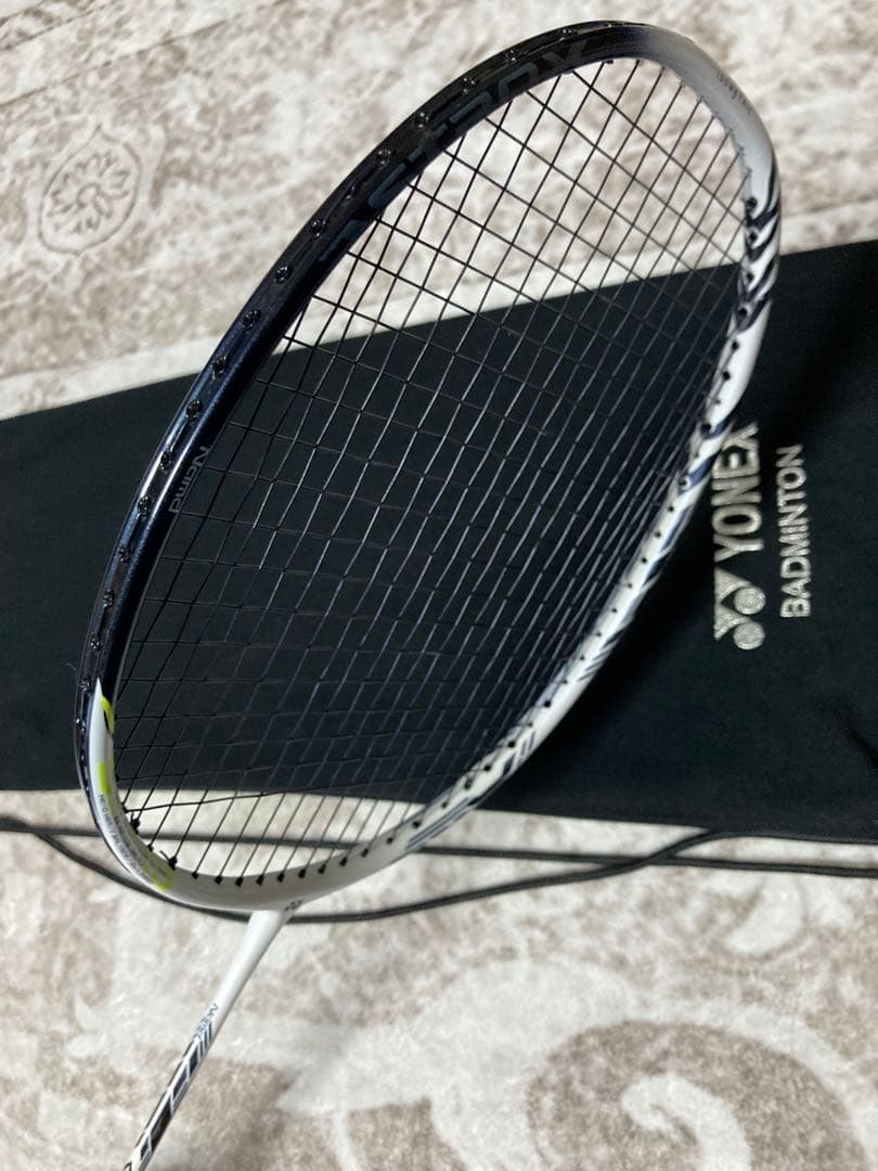 お値下げしました！ YONEX ASTROX 99 PRO バドミントンラケット