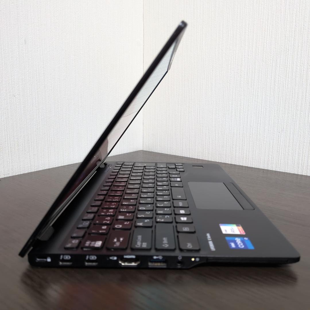 【第11世代Corei7✨薄型】富士通U9311/F 16GB 512GB