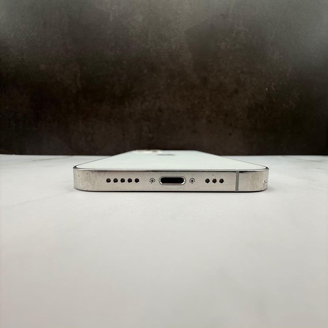 ★美品　iPhone 12 pro 128GB SIMフリー BATT90%