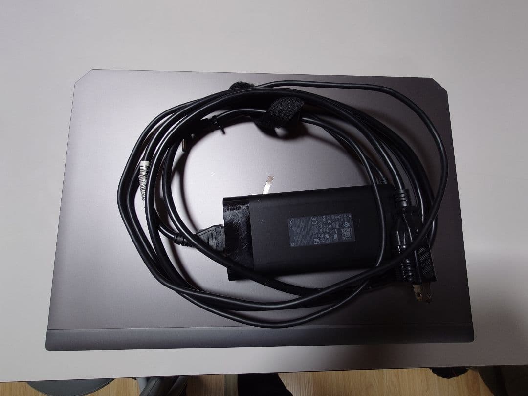 HP ワークステーション　zbook 17 g5　美品！