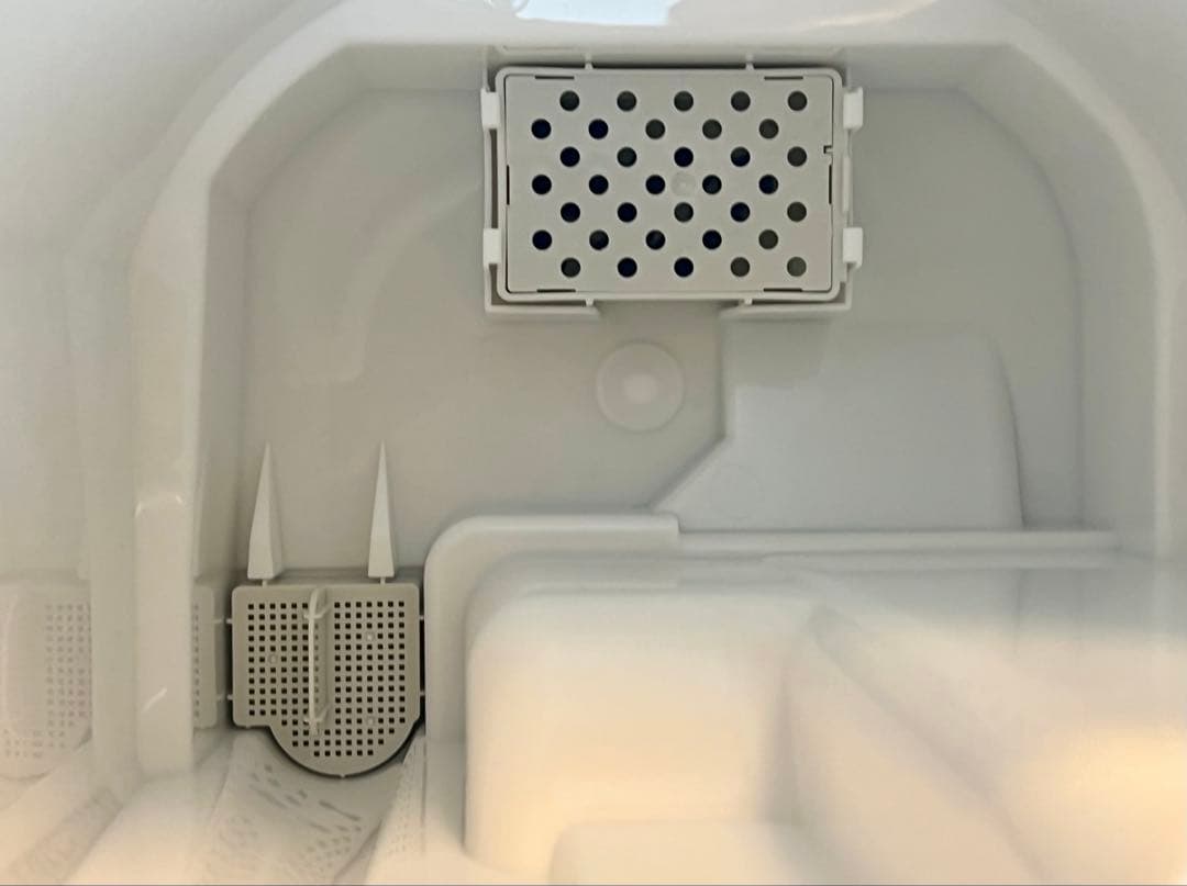 ☆アイリスオーヤマ／上給水ハイブリット式 加湿器 AHM-HU55A-W