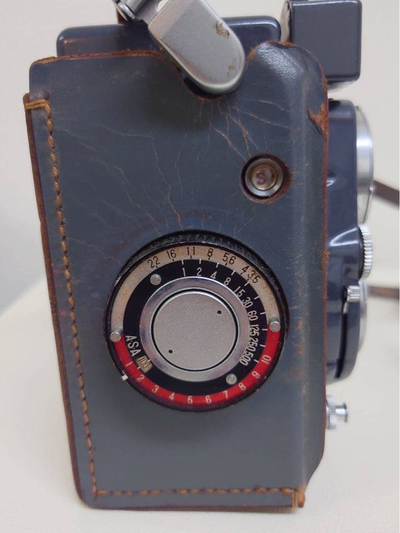 ヤシカYASHICA 44 二眼レフカメラ.