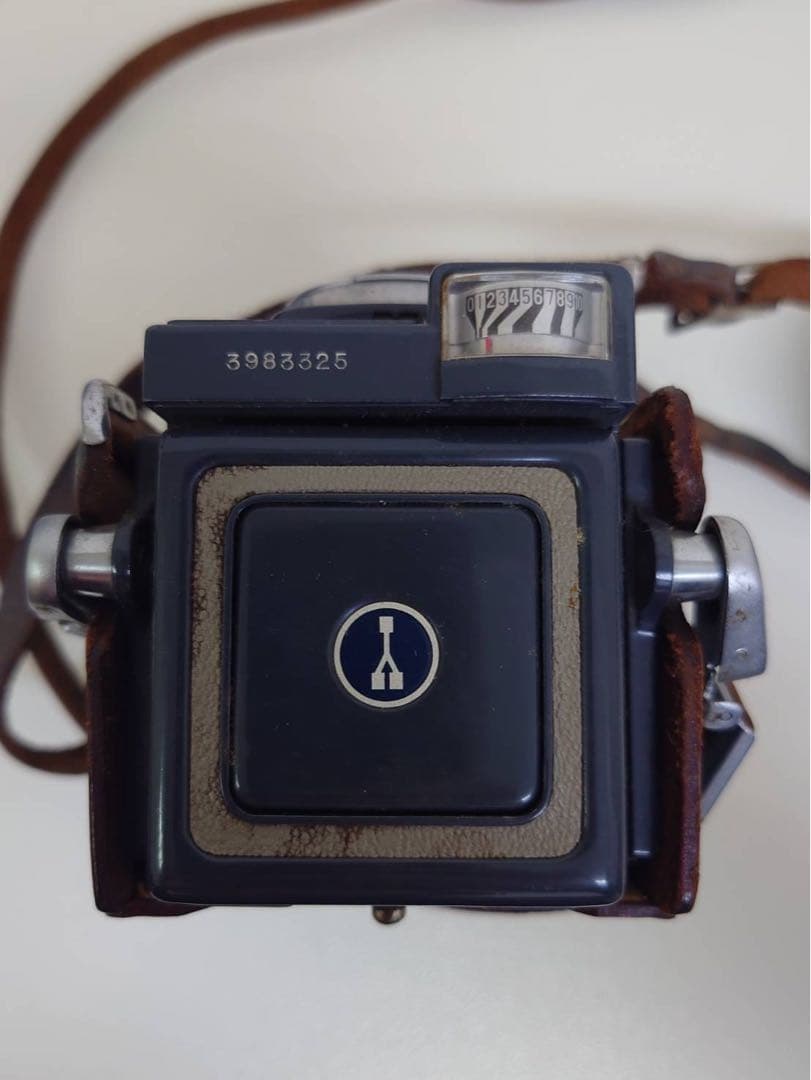 ヤシカYASHICA 44 二眼レフカメラ.