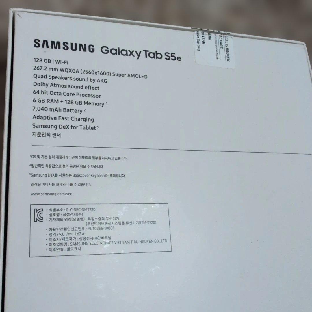 Samsung Galaxy Tab S5e 本体 ブラック