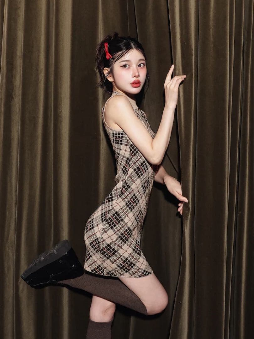 Darichダーリッチ チェックジャガードノースリニットミニワンピース BEG