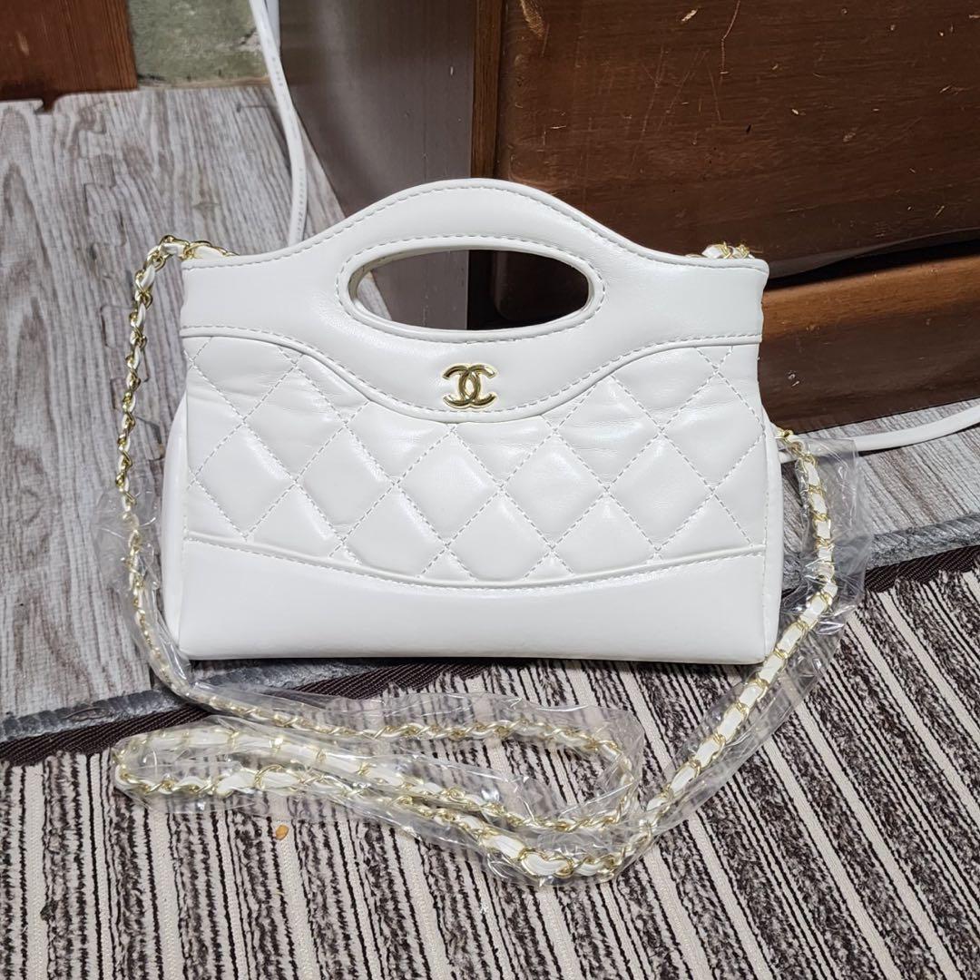 ♡*♡様 CHANEL　ハンドバッグ　ショルダーバッグ　白